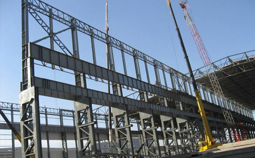 选择共和钢结构厂家需关注的五大核心要素